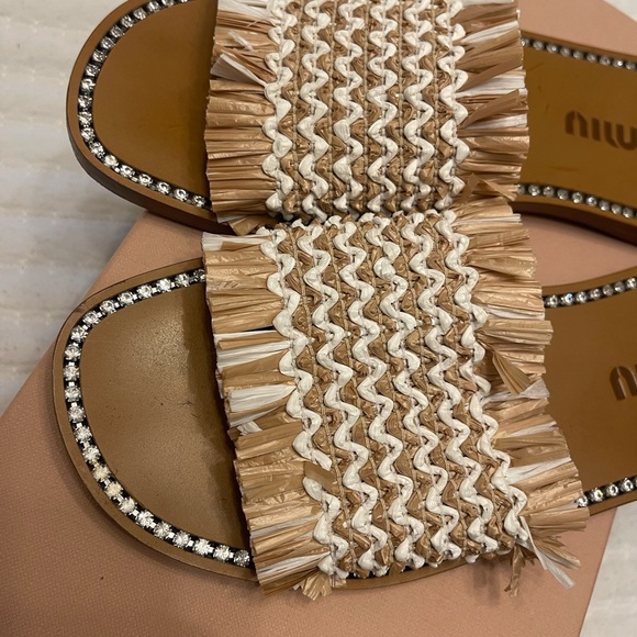 Miu Miu Raffia Rhinestone slides - Picture 4 of 5